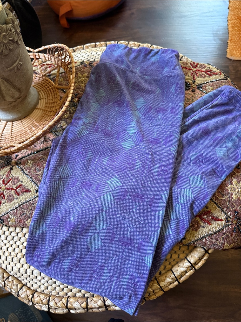 LuLaRoe Purple Geometric Print Skirt with Lavender Lining